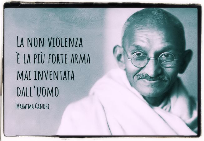 Gandhi e la non violenza